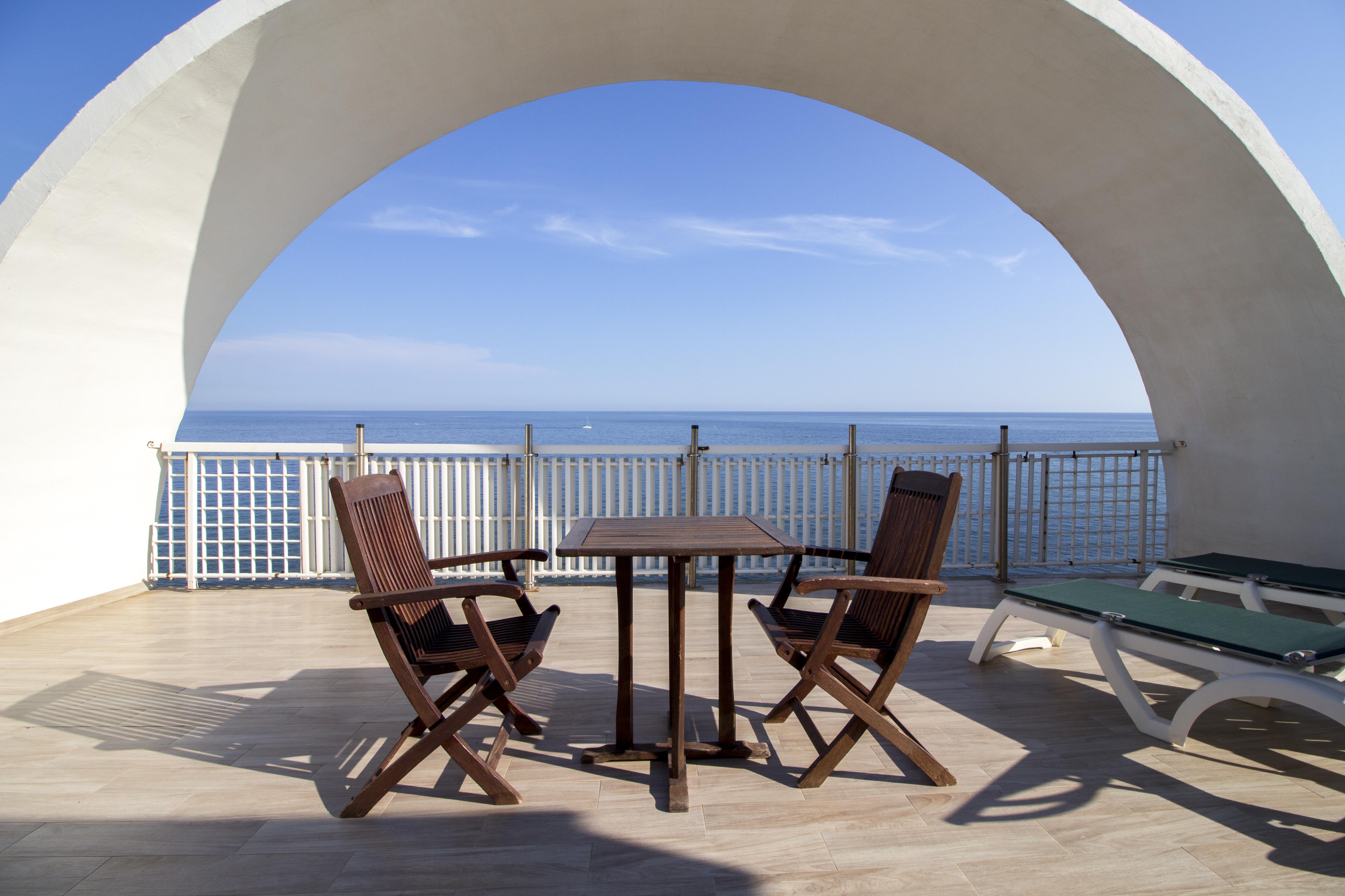 Hotel Cavalluccio Marino Santa Marinella Exteriör bild