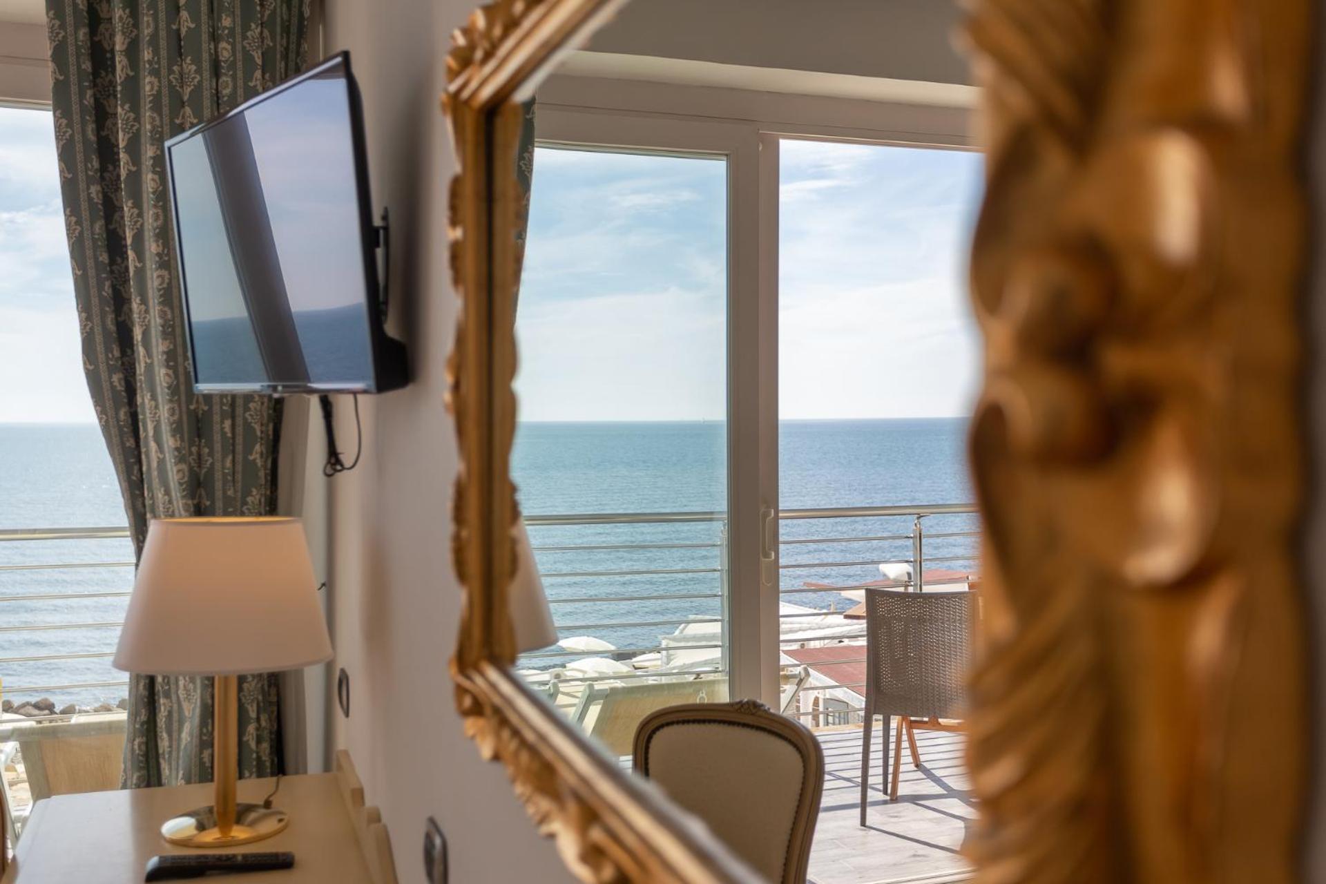 Hotel Cavalluccio Marino Santa Marinella Rum bild